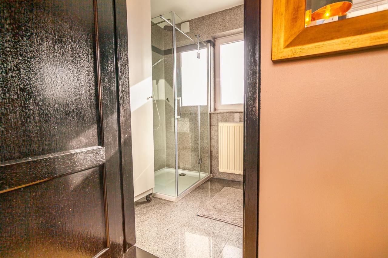 Luxury Suites Boutique By Rikas Hotels 安特卫普 外观 照片